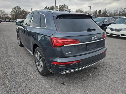 2022 Audi Q5 40 Premium