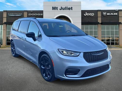 2026 Chrysler Pacifica L