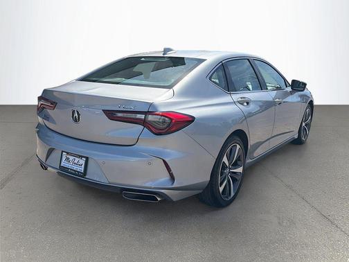 Lunar Silver Metallic 2025 Acura TLX Technology