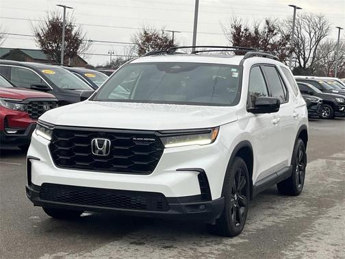 2025 Honda Pilot Black Edition