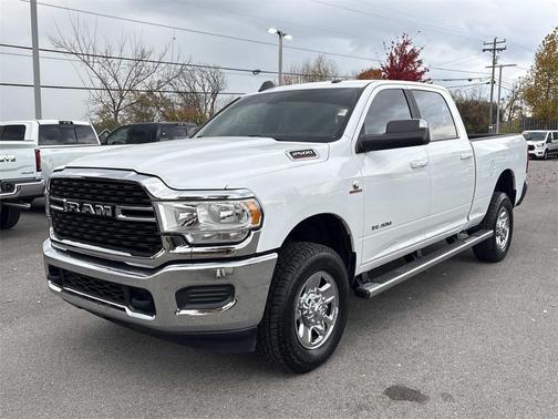 2022 RAM 2500 Big Horn Crew Cab 4x4 6'4' Box