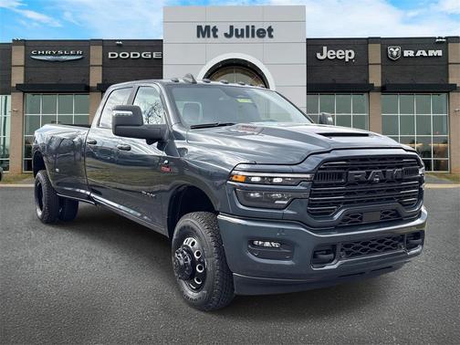 2026 RAM 3500 Laramie Crew Cab 4x4 8' Box