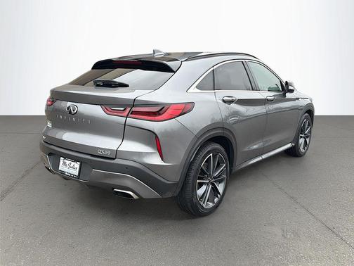 2024 INFINITI QX55 LUXE