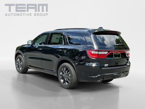 DB Black Clearcoat 2025 Dodge Durango R/T Plus AWD