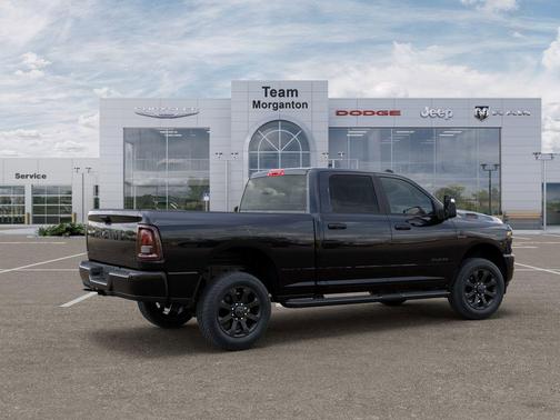 Diamond Black Crystal Pearlcoat 2026 RAM 2500 Big Horn Crew Cab 4x4 6'4' Box