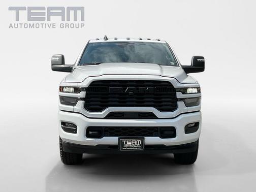 Bright White Clearcoat 2026 RAM 2500 Big Horn