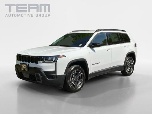 Bright White Clearcoat 2026 Jeep Cherokee Laredo 4x4