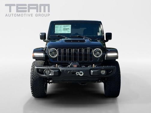 Black Clearcoat 2025 Jeep Wrangler Rubicon 392 Final Edition