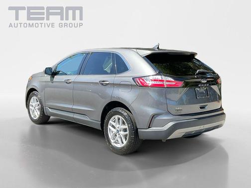Gray Metallic 2021 Ford Edge SEL