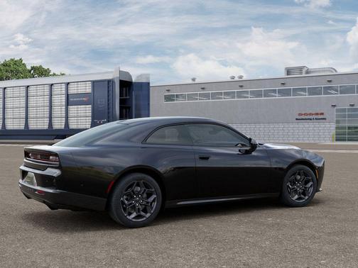 Diamond Black Crystal Pearlcoat 2027 Dodge Charger R/T