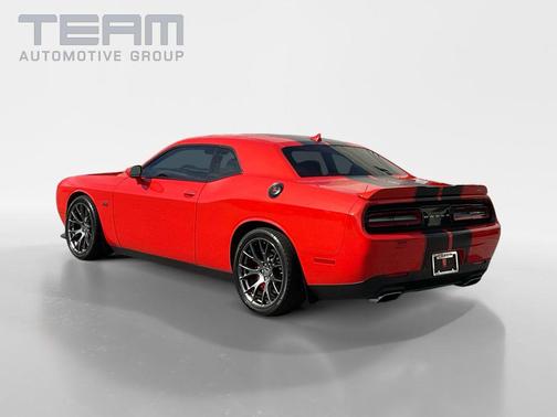 2016 Dodge Challenger SRT 392