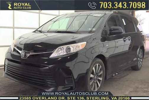 2020 Toyota Sienna LE