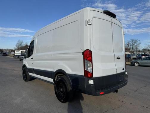 2018 Ford Transit-250 Base