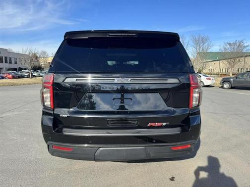 2021 Chevrolet Suburban RST