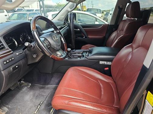 2016 Lexus LX 570 Base