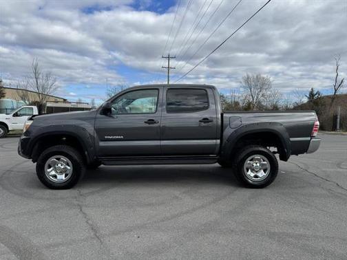 2014 Toyota Tacoma Base