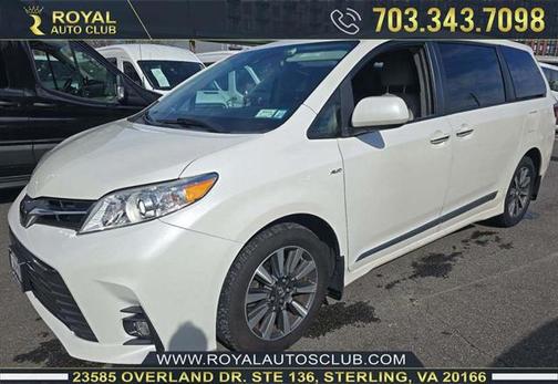 2018 Toyota Sienna XLE