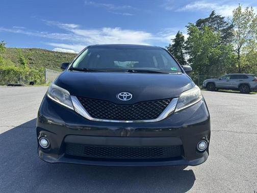 2017 Toyota Sienna SE Premium
