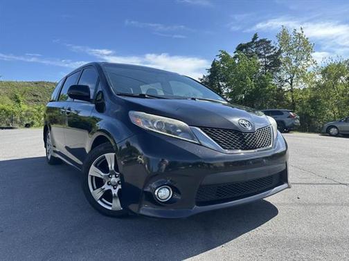 2017 Toyota Sienna SE Premium
