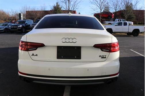 Photo 4 of 24 of 2018 Audi A4 2.0T ultra Premium Plus