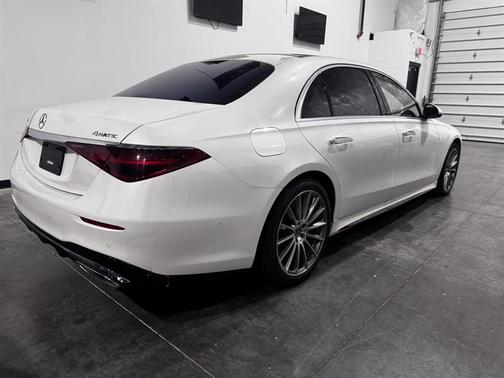 2022 Mercedes-Benz S-Class 4MATIC