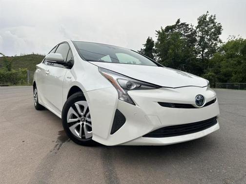 2018 Toyota Prius Two