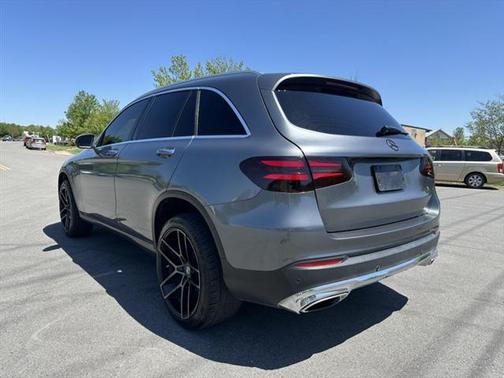 2017 Mercedes-Benz GLC 300 Base