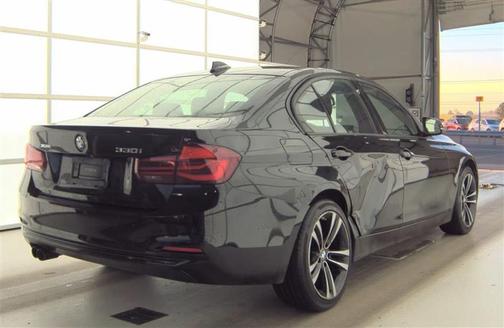 2018 BMW 330 xDrive