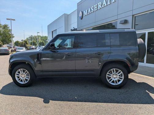 Santorini Black Metallic 2025 Land Rover Defender 110 P300