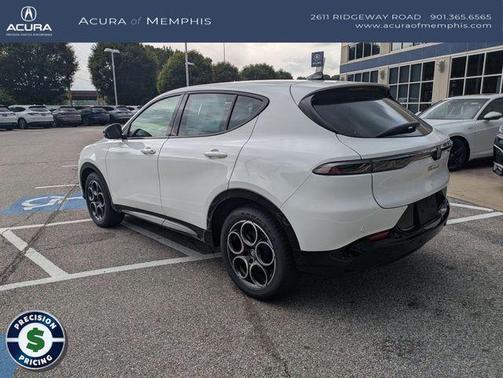 Milano White 2025 Alfa Romeo Tonale AWD