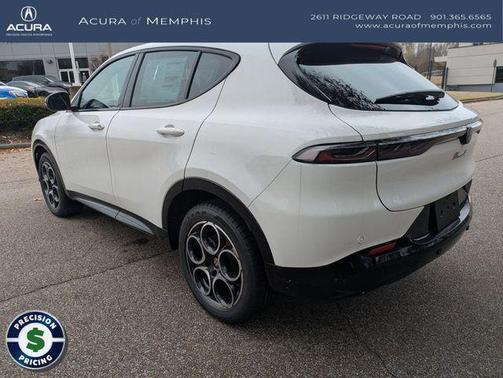 Milano White 2025 Alfa Romeo Tonale AWD
