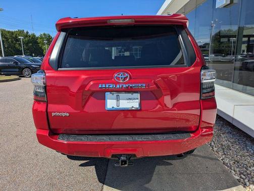 Barcelona Red Metallic 2022 Toyota 4Runner SR5 Premium