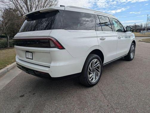 2026 Lincoln Navigator Reserve