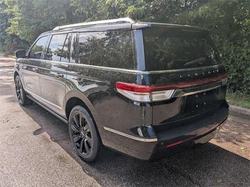 2022 Lincoln Navigator Reserve