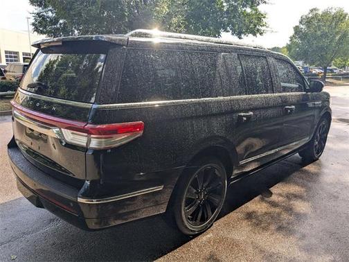 2022 Lincoln Navigator Reserve