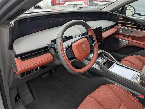 2025 Lincoln Nautilus Black Label