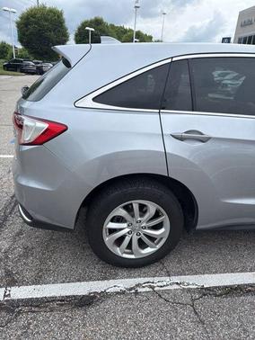 Lunar Silver Metallic 2017 Acura RDX Technology Package