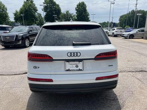 2023 Audi Q7 55 Prestige