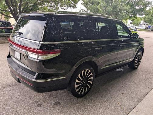 2024 Lincoln Navigator Black Label