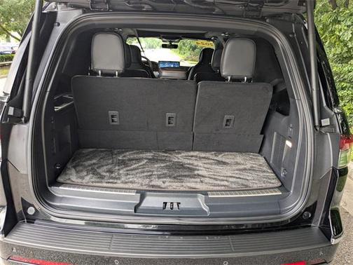 2024 Lincoln Navigator Black Label