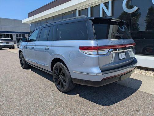 Crystal Blue Metallic 2024 Lincoln Navigator L Black Label