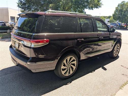 2023 Lincoln Navigator Reserve