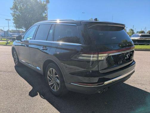 Black Metallic 2023 Lincoln Aviator Standard RWD