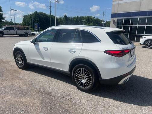 2025 Mercedes-Benz GLC 300 Base
