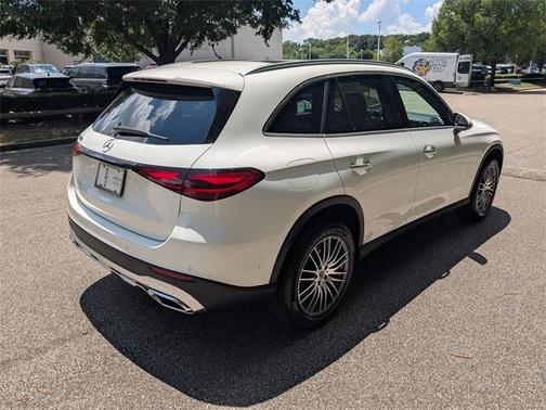 2025 Mercedes-Benz GLC 300 Base