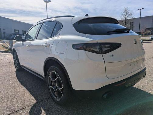 Milano White 2025 Alfa Romeo Stelvio Sprint AWD