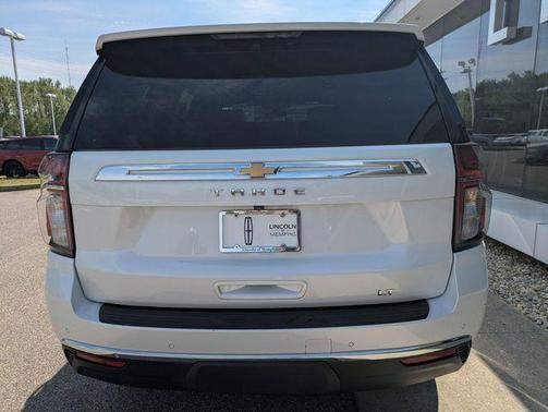 Iridescent Pearl Tricoat 2021 Chevrolet Tahoe LT