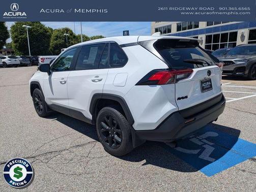 Ice 2025 Toyota RAV4 LE