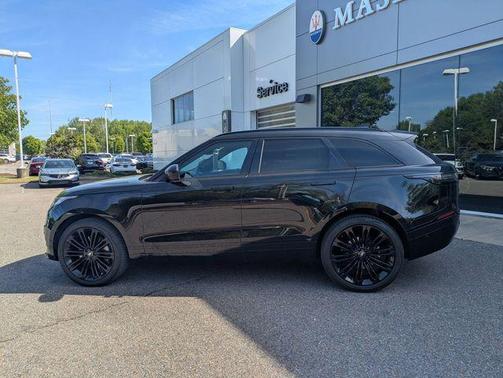 Santorini Black Metallic 2025 Land Rover Range Rover Velar P400 Dynamic SE