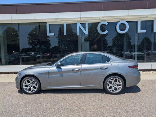 Stromboli Gray Metallic 2021 Alfa Romeo Giulia Ti